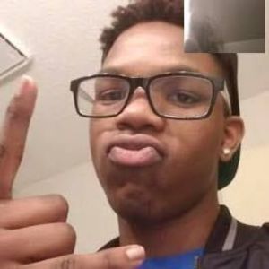 Meet your Posher, D-boy